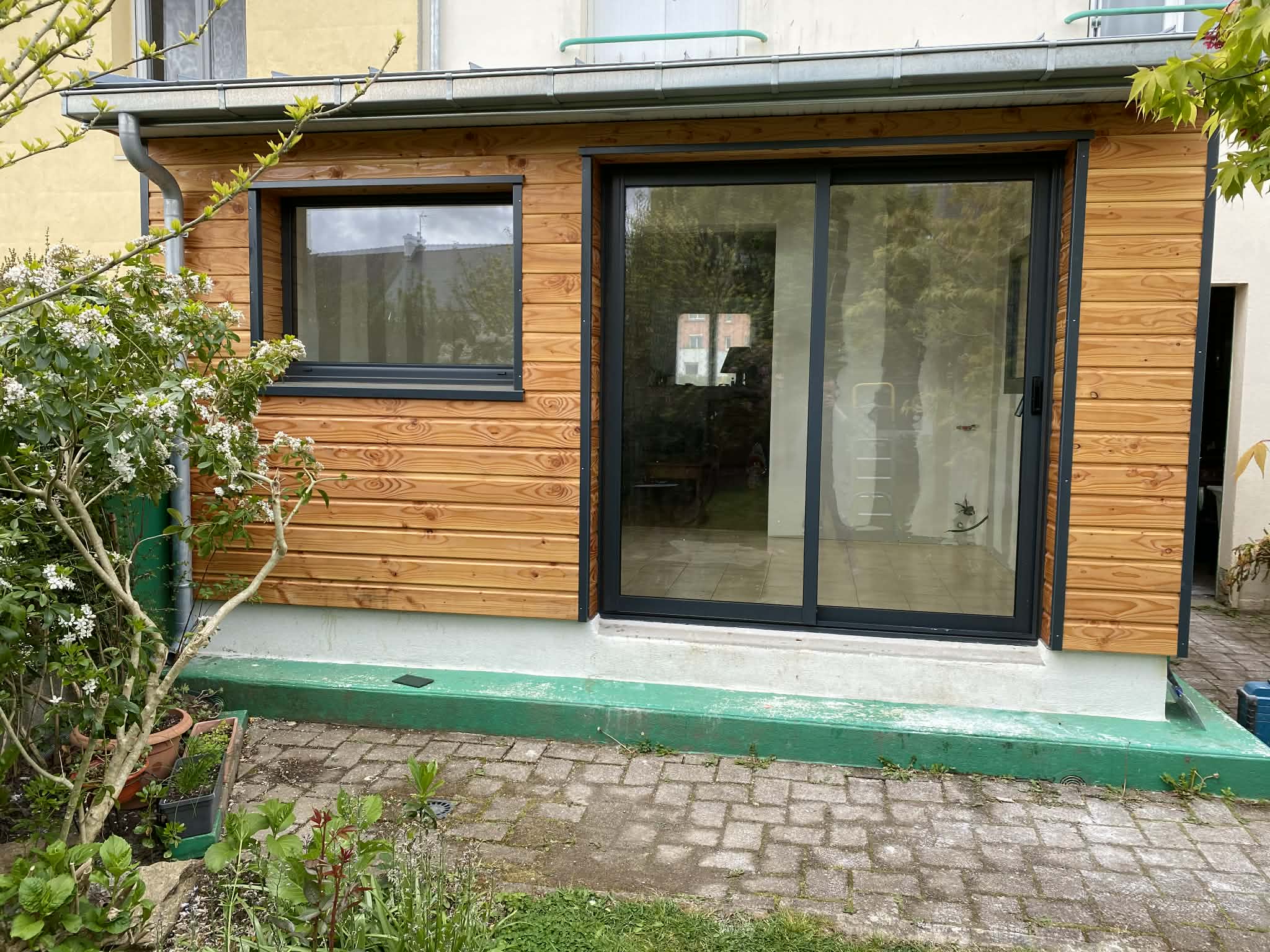 Extension bardage bois - vue 1